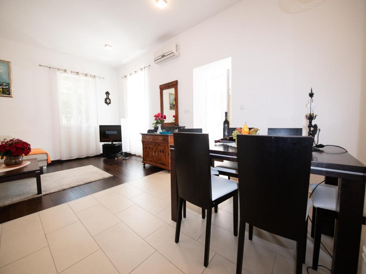 Apartment Marina With Sea View Lovran Εξωτερικό φωτογραφία